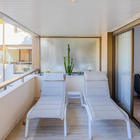 Centre - 5 Min A Pied Du Palais Des Festivals & Des Plages - Terrasse 30m2 Apercu - Gray D'albion